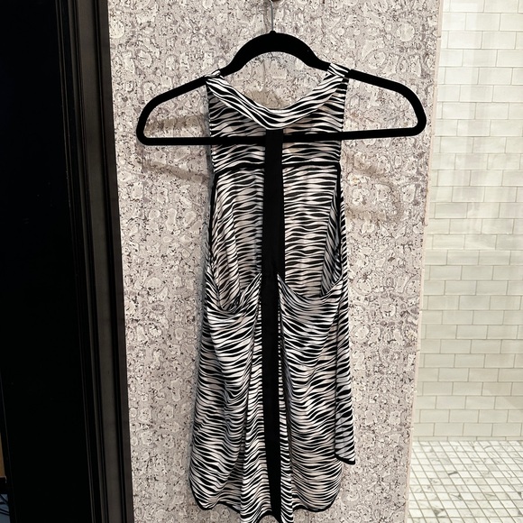 Elizabeth and James Silk Blouse Size Small - Picture 3 of 8